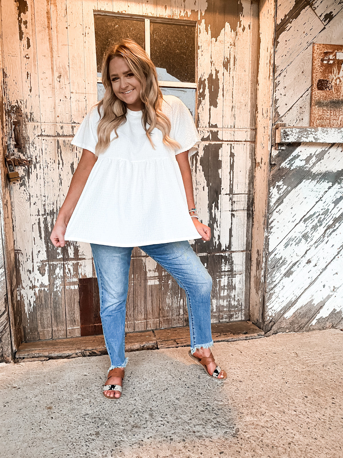 Not Your Average Mom Jean Light Blue KanCan