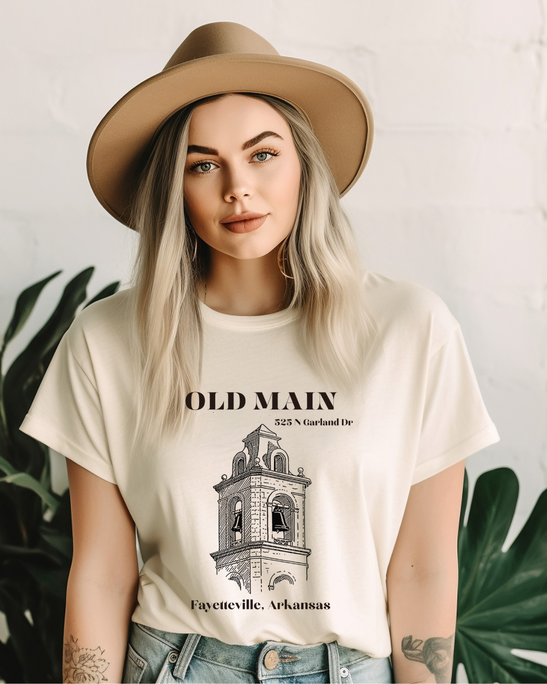 Black Old Main Adult Arkansas Tee