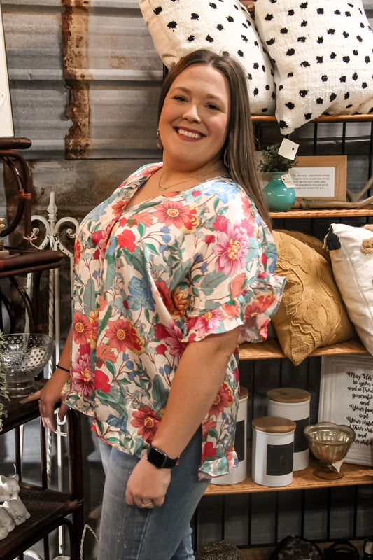 On a Spending Spree Floral Blouse in Pearl